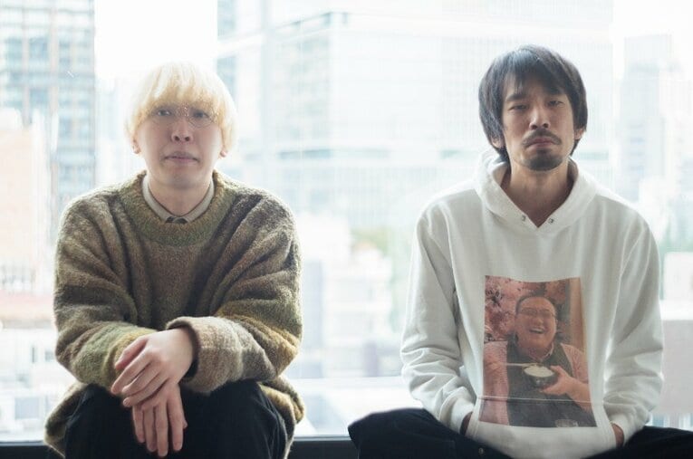 結成10年で2年連続M-1決勝出場となった真空ジェシカ。川北茂澄（ボケ、ネタ作り担当、右）とガク（ツッコミ担当）。おぎやはぎやアンタッチャブルと同じ人力舎所属 ／ photograph by Atsushi Hashimoto