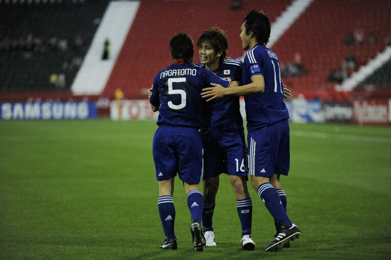 柏木陽介、長友佑都、前田遼一（2011年アジアカップ）©︎Takuya Sugiyama