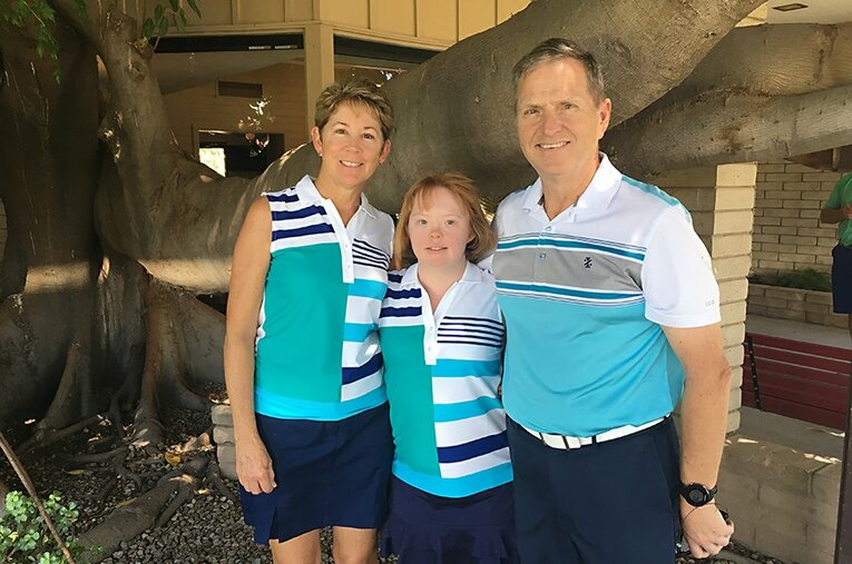 奨学金を得て大学でプレーを続けるエイミー・ボッカーステッド。家族や周囲のサポートに感謝しながら大好きなゴルフを楽しんでいる ／ photograph by Bockerstette family