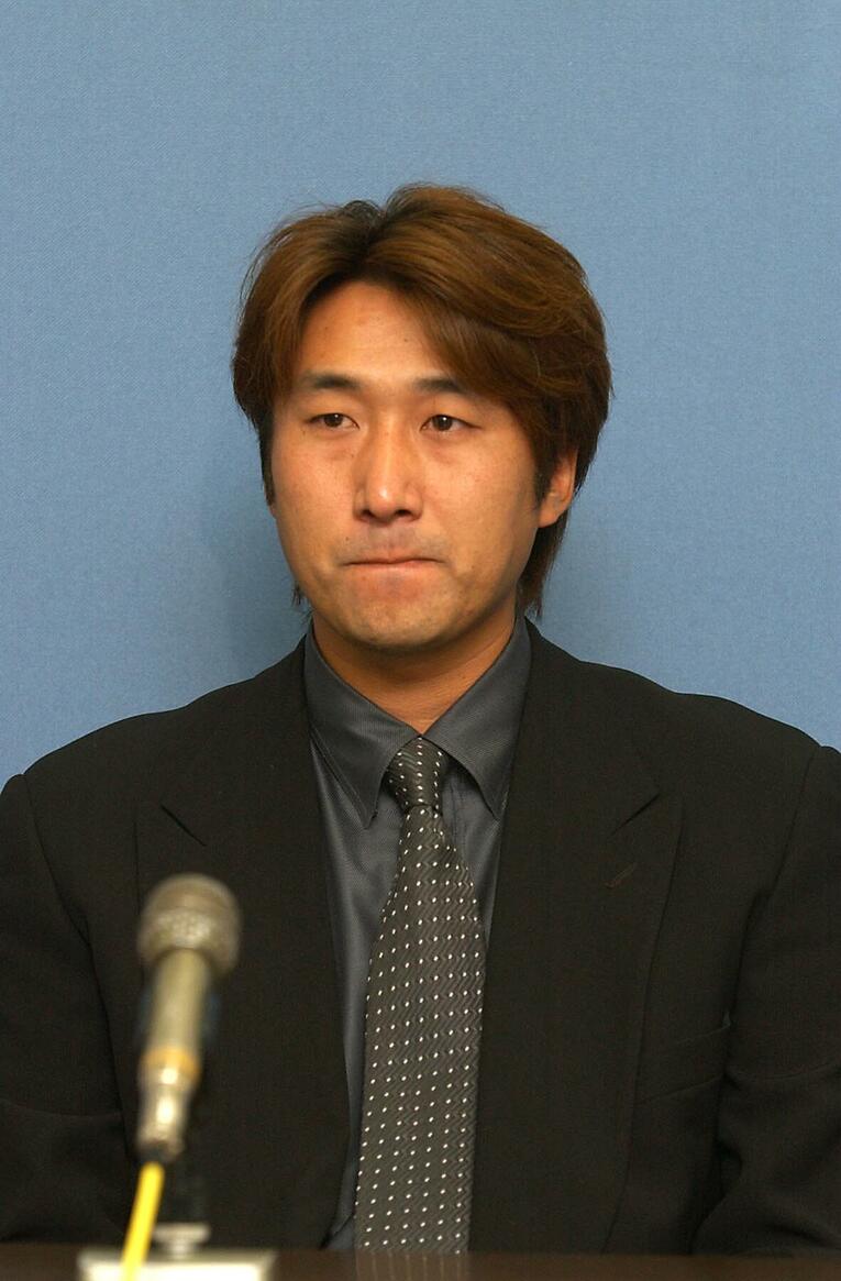 2002年9月、引退会見での盛田幸妃　©JIJI PRESS