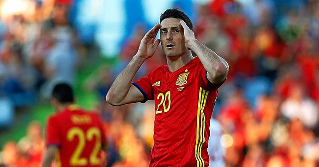 スペイン唯一の問題はFWの“二択”。ビジャ＆トーレスの後継は現れるか