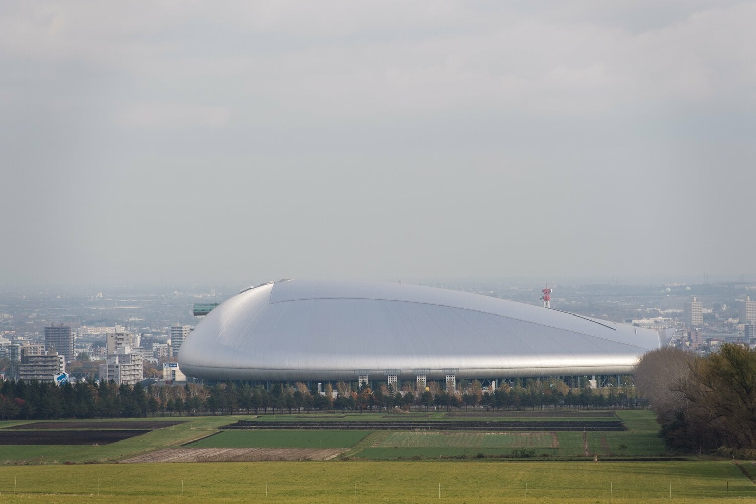 札幌ドームの外観（2016年撮影）©︎Nanae Suzuki