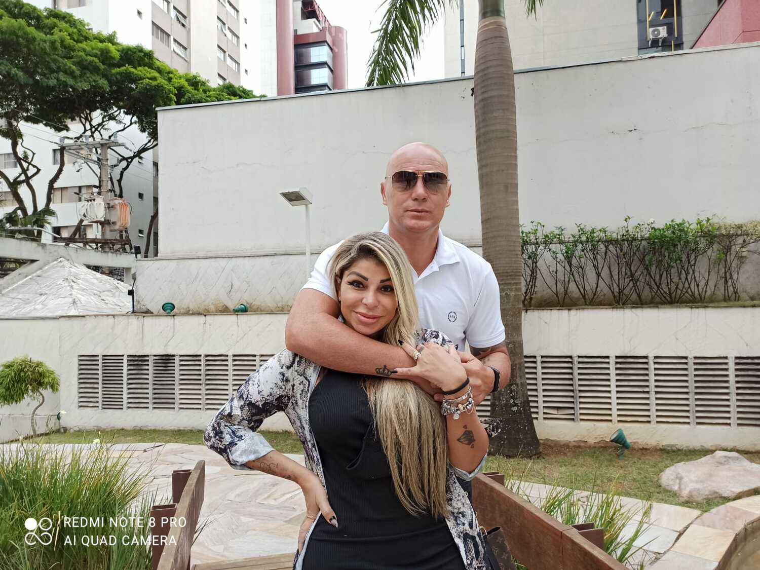 愛妻と仲睦まじいシジクレイ　©Hiroaki Sawada