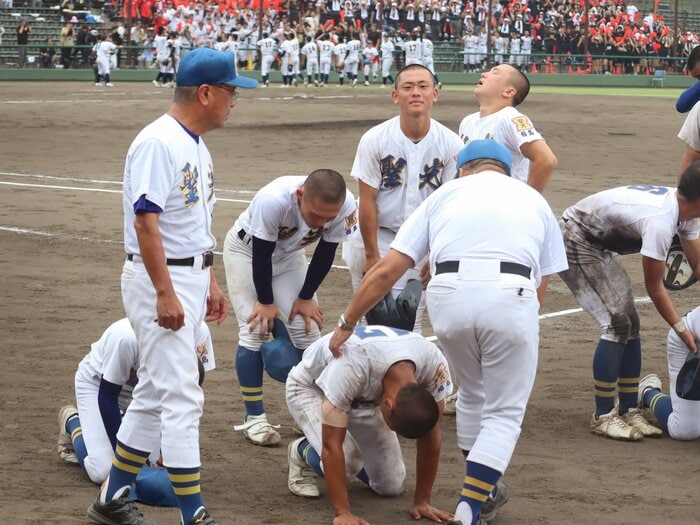 “県下で86連勝中”福島の絶対王者・聖光学院はなぜ敗れたのか…「許したヒットはわずか2本」伏兵チームの「背番号17」ナゾの右腕は何者だった？＜Number Web＞ photograph by Genki Taguchi