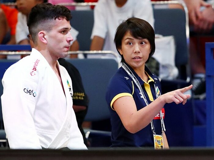 ブラジル柔道男子代表が日本人女性・藤井裕子を監督に据えた真相 「パラダイムを壊してほしい、と伝えた」《東京五輪》＜Number Web＞ photograph by AFP/AFLO