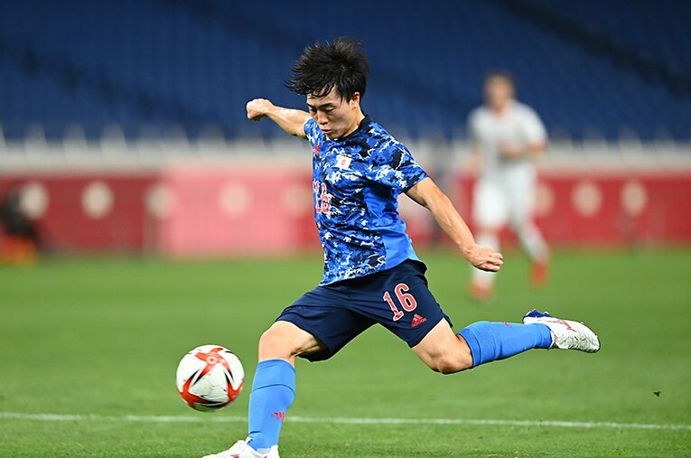 メキシコ戦では左サイドを駆け抜けた相馬勇紀。三菱養和SC→早稲田大学を経てJリーガーとなり、国内有数のアタッカーとなった ／ photograph by Takuya Kaneko/JMPA