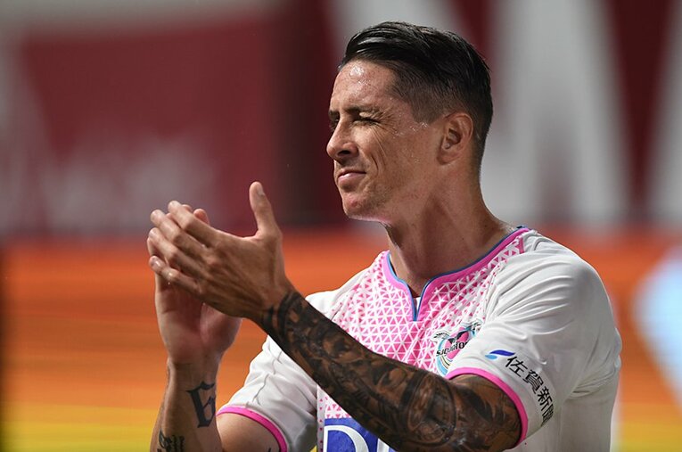 現役引退を決めたトーレスの最終試合はイニエスタとビジャがいる神戸との一戦だ。 ／ photograph by Getty Images