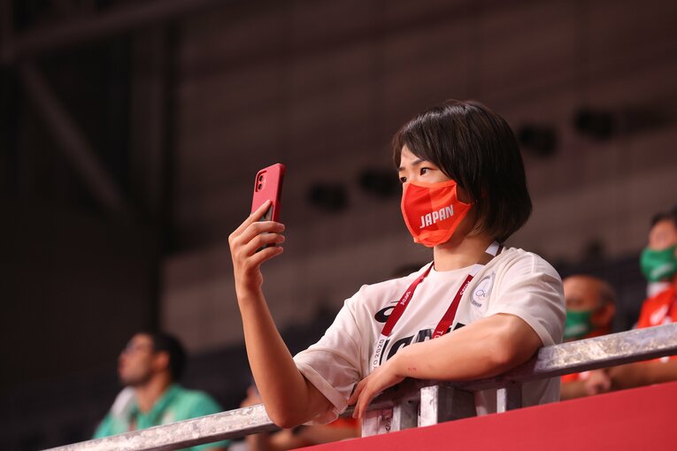 「“姉妹で金”は無理」「直接対決は0-10」…殴り合いの喧嘩も超えて、“鈍臭い妹”川井友香子がリオ金・梨紗子に追いついた日《レスリング》(10)