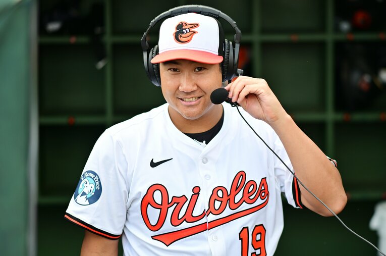 昨季は15勝を挙げるなど、巨人のエースとして日本球界をリードしてきた菅野智之（35歳）。悲願のメジャー挑戦が始まる ／ photograph by Julio Aguilar/Getty Image