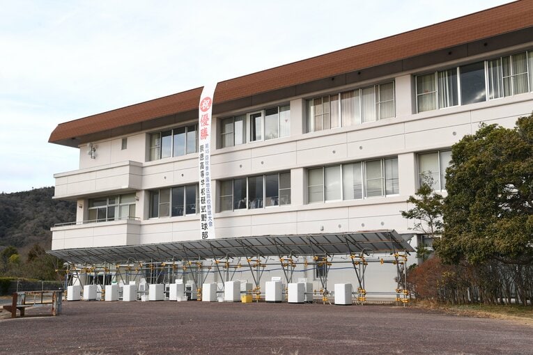 2024年には同じ敷地内にあった研修施設を改装した専用寮が完成した ©Kota Inoue