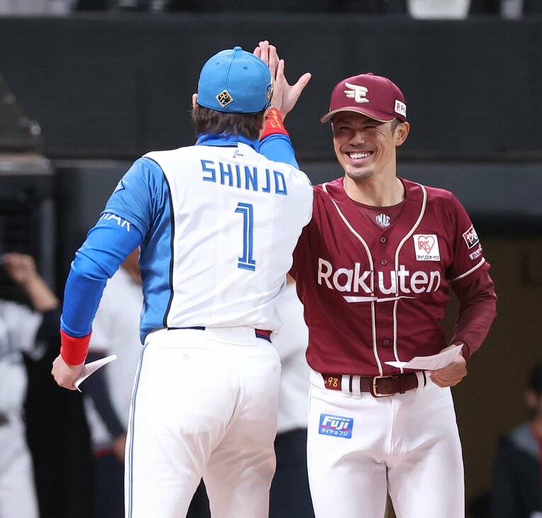 2024年に監督として戦った今江さんが感じた新庄監督の「就任４年目の進化」とは　©SANKEI SHIMBUN