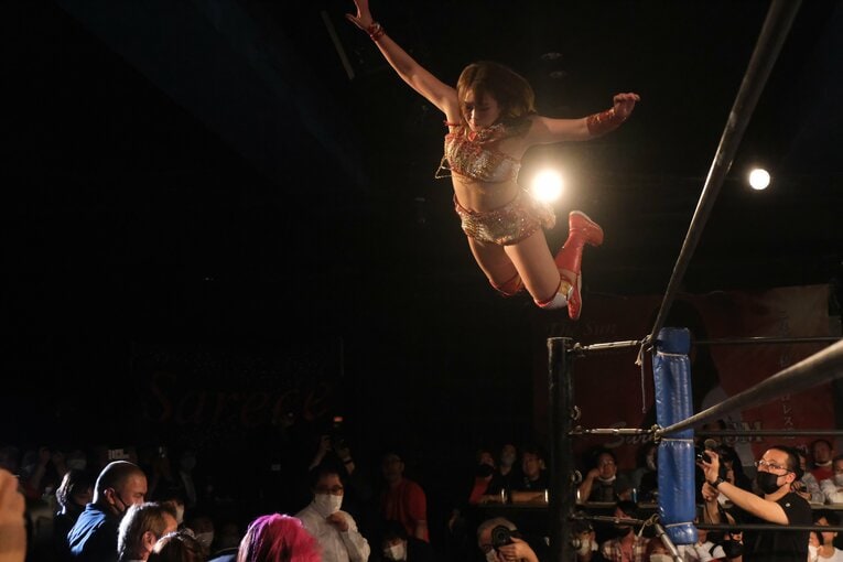 「泣いてんじゃねえ！ってビンタしたけど…」WWEから帰還したSareeeが日本で目指す“プロレス”とは？「ライバルはいればいるほど面白い」(51)