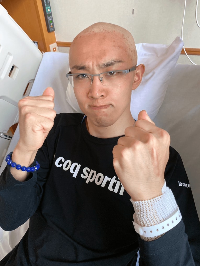 治療に前向きな姿勢を見せる藤井直伸。東レの同期入団である井出智、伏見大和、佐野翔の3人は治療費の募金を呼びかける口座を開設した。「Team藤井募金」の詳細はTwitterとInstagramから（写真は佐野翔選手のTwitterより）