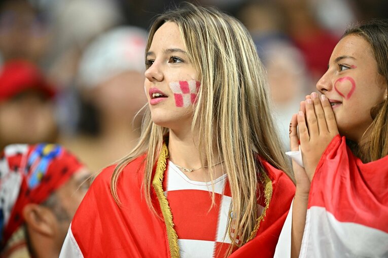 日本戦に訪れたファン　©Takuya Kaneko/JMPA