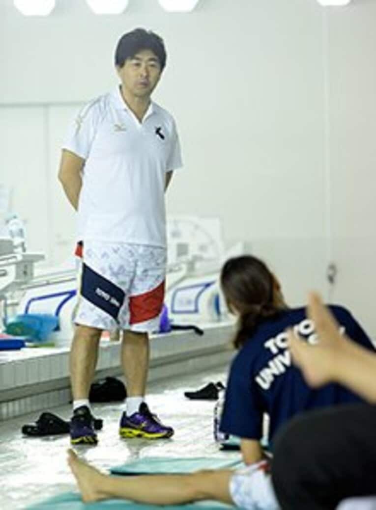 平井伯昌　Norimasa Hirai
1963年5月31日、東京都生まれ。早大卒業後、東京SC入社。'96年から指導していた北島康介が'04年アテネ五輪で金メダルに輝く。日本代表コーチを務めた'08年北京五輪でも北島が2大会連続の2種目で金を獲得。ロンドン五輪はヘッドコーチとして辣腕を振るった。