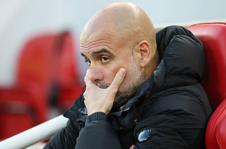 無敵のマンチェスター・シティを作り上げた名将ペップ・グアルディオラが苦しんでいる。精密なる帝国の機能不全、何が起きているのか ／ photograph by Carl Recine/Getty Images