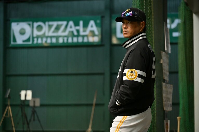 ソフトバンクを率いる小久保裕紀監督、53歳 ©Hideki Sugiyama