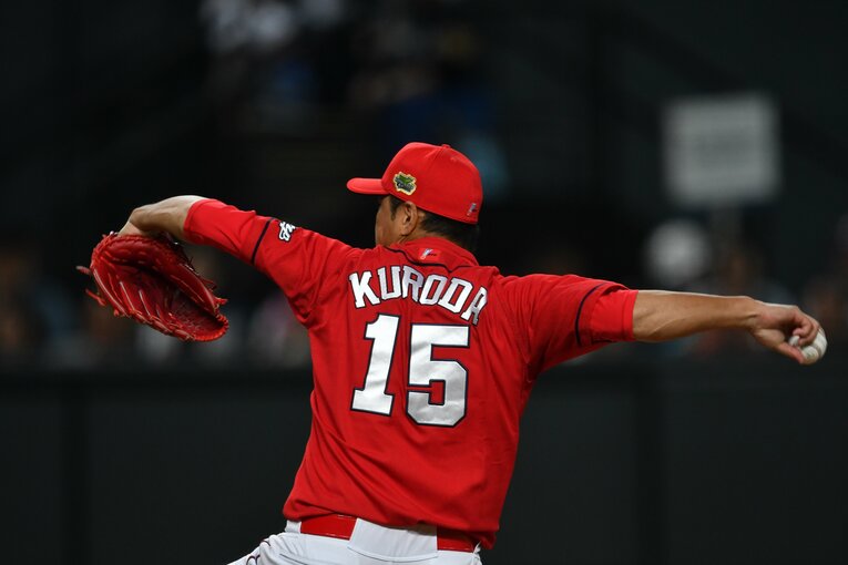 薮田がいまだに広島時代の姿を心にとどめているという黒田。憧れの背中に近づけるか　©︎BUNGEISHUNJU