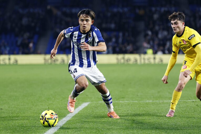 “監督解任”3連敗に傷心の久保建英「冬の移籍、さすがにない」と日本代表戦後に語ったが…「大ブーイングのサポーターに感謝」ソシエダ危機のリアル(14)