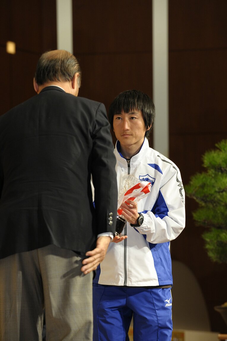 2012年、箱根駅伝2区で区間賞を獲得した　©Asami Enomoto