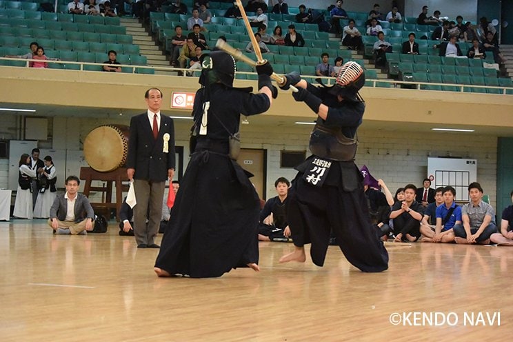 半沢直樹 の強さの理由はどこにある 銀行員剣士が語る 仕事につながる剣道の精神性 4 5 他競技 Number Web ナンバー
