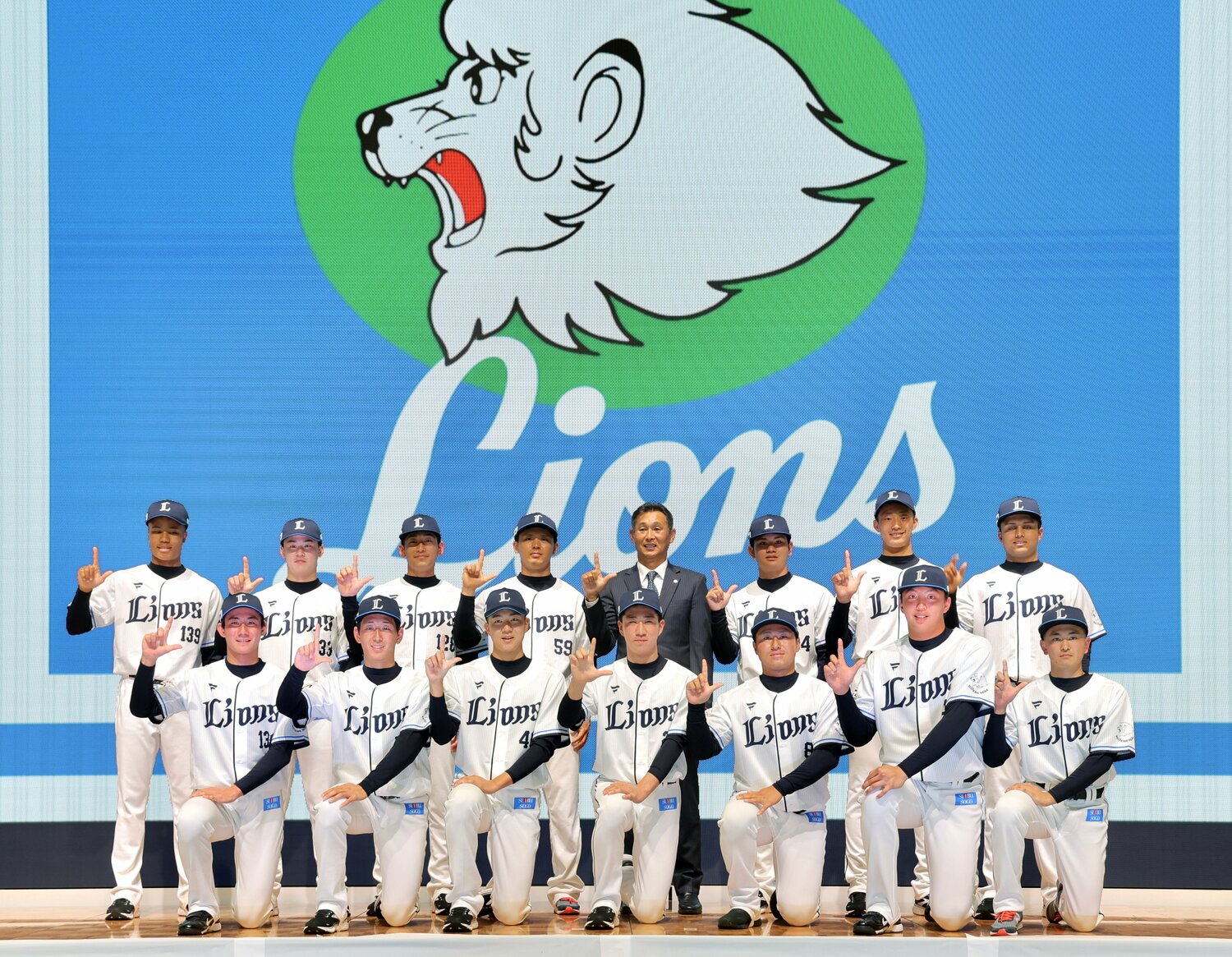 2025年の新入団選手たち ©JIJI PRESS