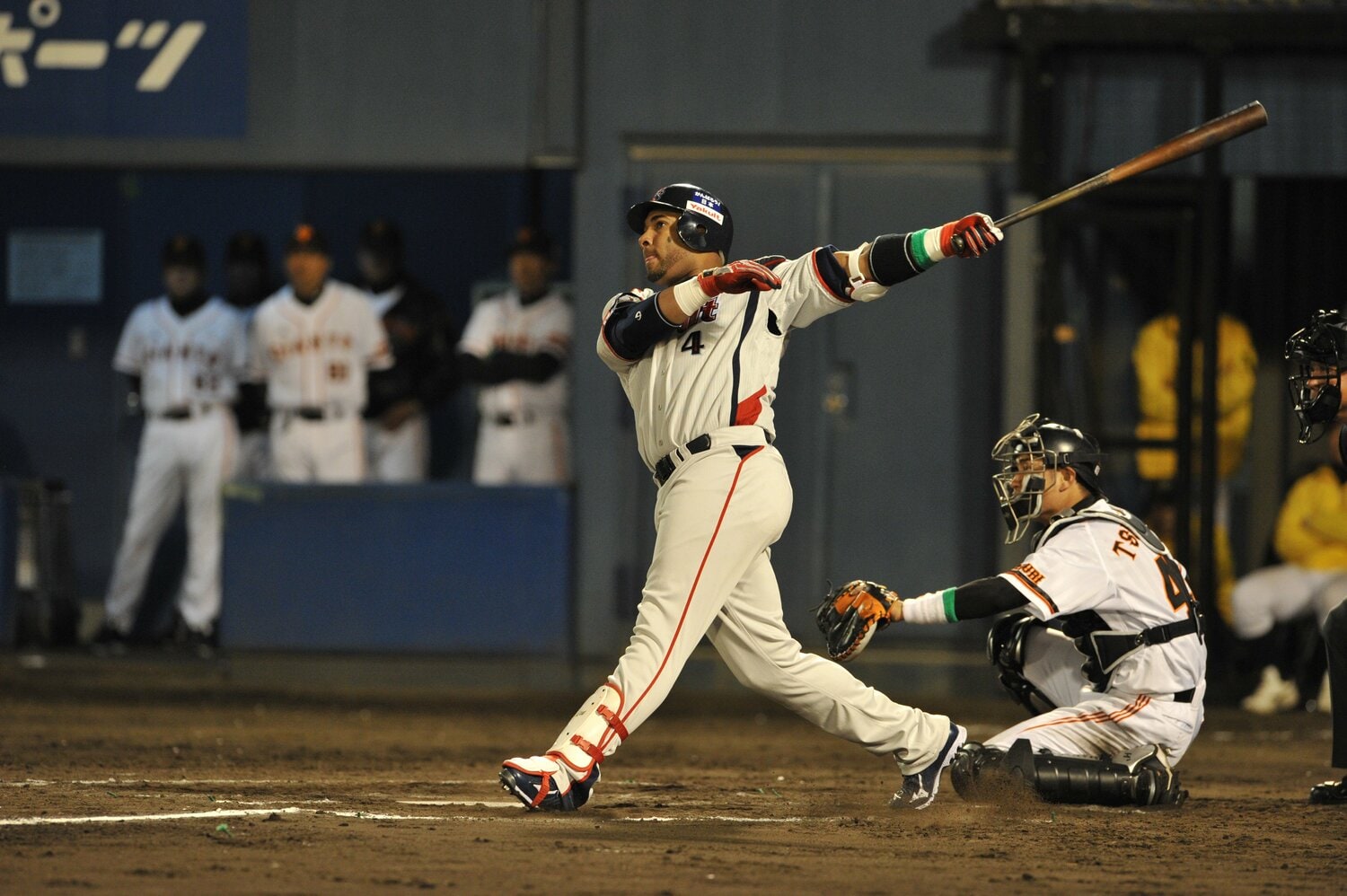 バレンティン　©BUNGEISHUNJU