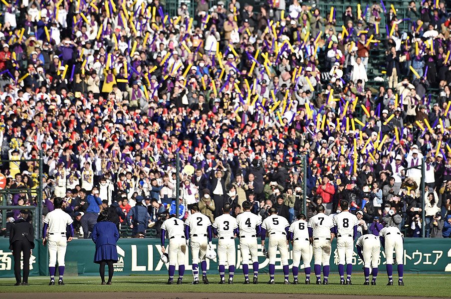 全校生徒800人で、野球部は10人。不来方の快挙は危機の裏返しだ。＜Number Web＞ photograph by Kyodo News
