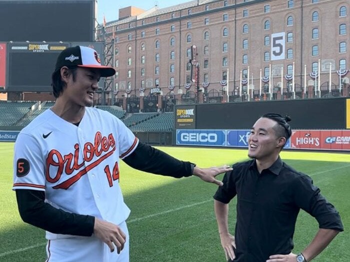 「藤浪から『メンタル』の言葉が出てくるとは…」藤浪晋太郎に密着7カ月、関西テレビアナ・服部優陽が語る「メジャー1年目の“藤浪進化論”」<Number Web> photograph by Yuhi Hattori