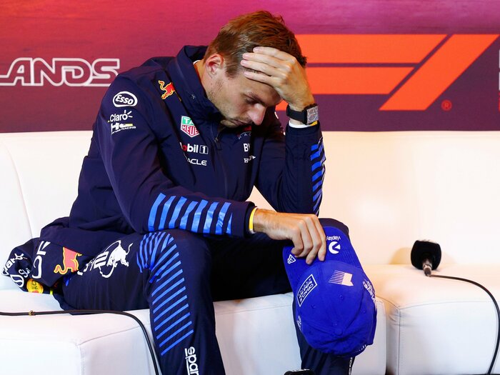フェルスタッペンも頭を抱えるレッドブルの凋落…その一因となった離脱者続出のチーム内権力闘争の真相とは＜Number Web＞ photograph by Getty Images