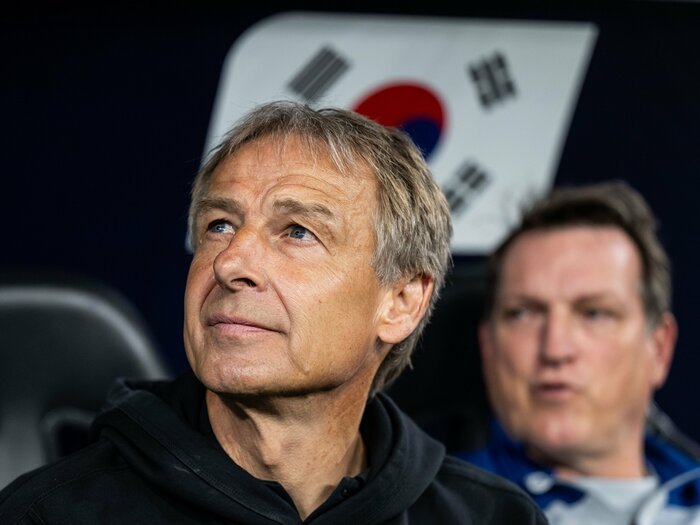 「批判殺到の森保ジャパン」より迷走中…激震・韓国サッカーで今、何が起きてる？ 違約金10億円の電撃解任、キャプテンと若手の内紛亀裂＜Number Web＞ photograph by Getty Images