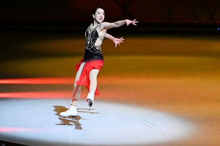 「母への永遠の愛を滑りたいな」浅田真央が明かすアイスショー『Everlasting33』に込めた“愛”「誰も見たことのない景色を届けたい」(86)