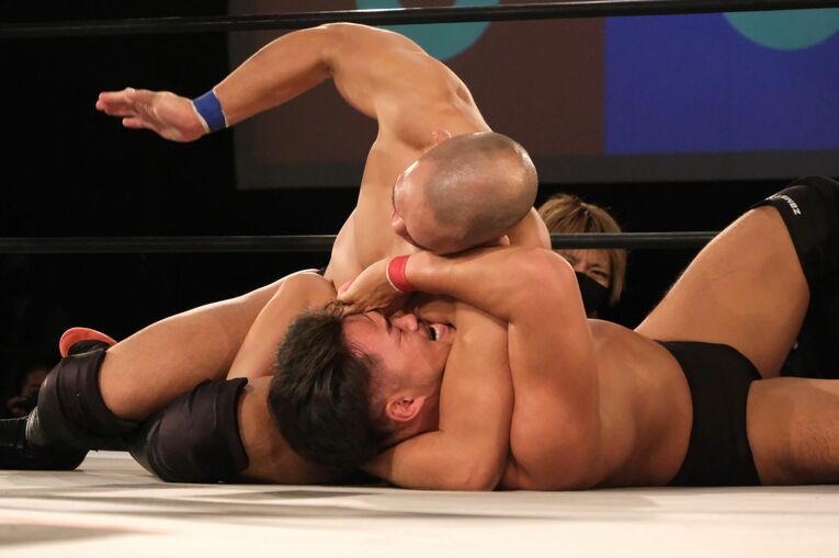 「腹立たしいんですよ」“2021年のUWF”は殺伐とした対抗戦に　佐藤光留はなぜ田村潔司に激怒したのか？(36)