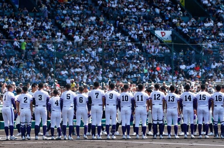 今年の野球部員は124人。多くの球児が集まる八戸学院光星の仲井宗基監督に聞く「寮生活の実態」（写真はイメージ） ／ photograph by Shigeki Yamamoto