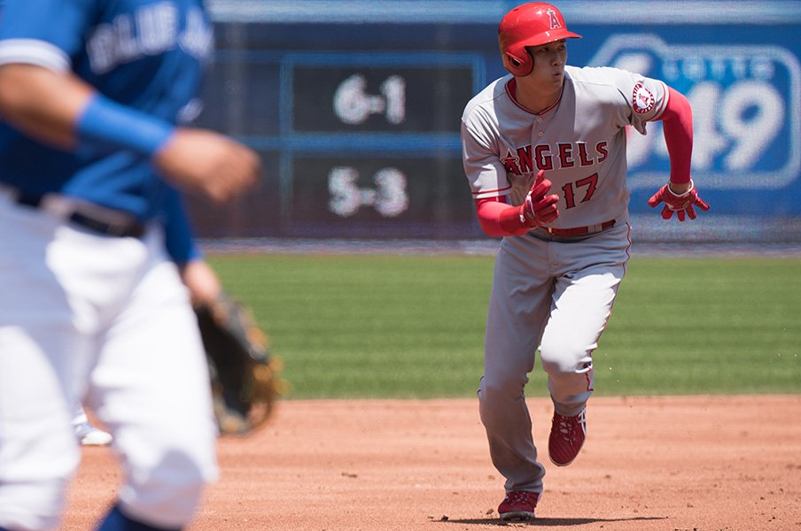 大谷翔平の登板回避はむしろ朗報だ。メジャーならではの早めの疲労対策。<Number Web> photograph by AFLO