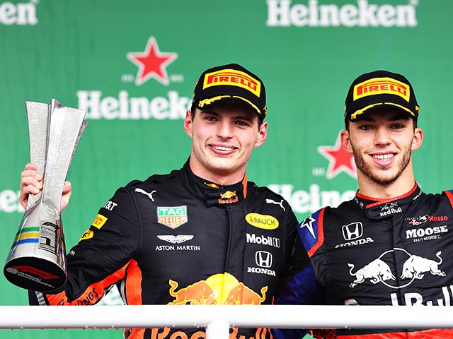 セナと本田宗一郎に捧ぐブラジルGP。歴史的1-2フィニッシュの舞台裏。<Number Web> photograph by Getty Images