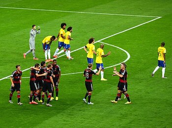 南米の「神話」が合理主義に屈した日。7－1がブラジルに問う、究極の難題。＜Number Web＞ photograph by Getty Images