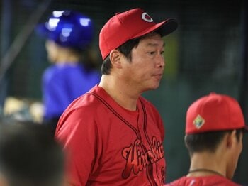 広島カープが月間20敗で“歴史的大失速”「分岐点は守護神・栗林良吏の大炎上ではなく…」レジェンドOBが解説する「それ以前からあった問題」＜Number Web＞ photograph by JIJI PRESS