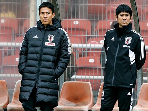【極美品！】2010南アフリカW杯 日本代表 ♯17 長谷部誠【Mサイズ】ホーム 長谷部誠を徹底解剖 - Number Web - ナンバー