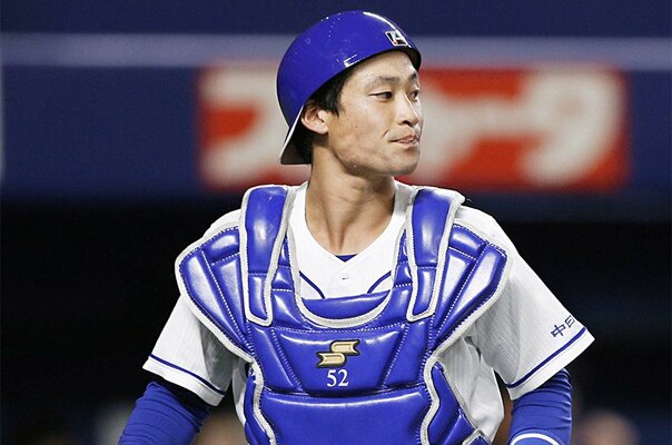 7人の野球部育ちの“バズーカ捕手”。 加藤匠馬は中日変革の象徴となるか。