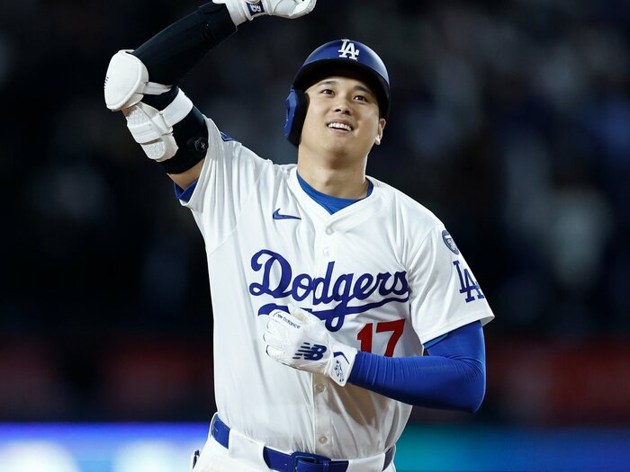 「ショウヘイが仕留めた」MVPトリオでフル出場は大谷翔平だけ…なぜ“開幕8連勝”できたのか? ドジャースに敗れた対戦球団への「ある違和感」<Number Web> photograph by Getty Images