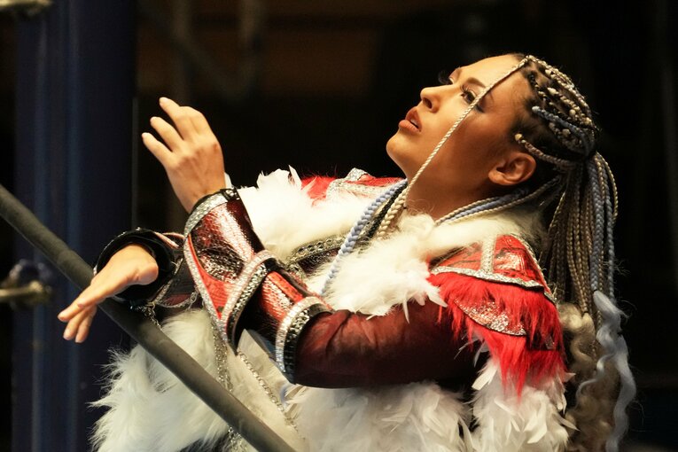 7月5日、後楽園ホール。STRONG女子王座に挑むジュリア　©Essei Hara