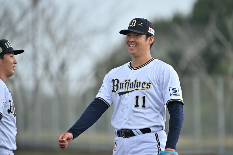「流しのブルペンキャッチャー」が大谷翔平、菊池雄星らを抑えて「最も恐ろしいボールだった」と言う山下舜平大　©Hideki Sugiyama