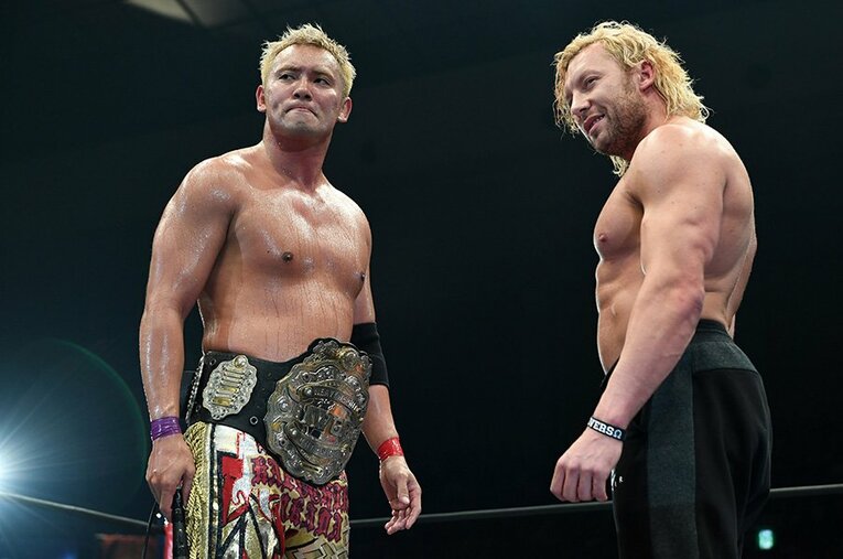 これまでも多くの名勝負を繰り広げてきた2人。アメリカ進出も念頭に、新日本プロレスの新しい時代の扉を開けるか？ ／ photograph by Essei Hara