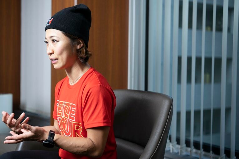 真夏の砂漠250km「完走率は47%」…なぜ元保育士ランナーは“世界で最も過酷なサハラマラソン”に挑戦したのか？(11)