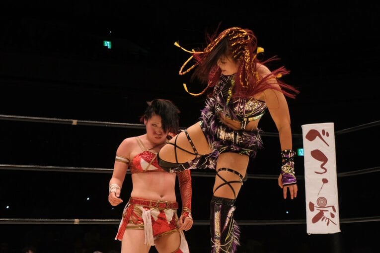「日本スタイルも出し切った」イヨ・スカイが“WWEでは使えない大技”を…林下詩美が女子プロレス新団体で叶えた夢「今日は紫雷イオが見れた」(23)