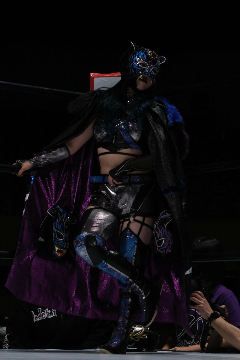 〈スターダム〉“永遠のライバル”キッドとAZMがついに激突…王座戦3wayマッチを前にAZM「同じリングにいるだけで楽しい」(35)