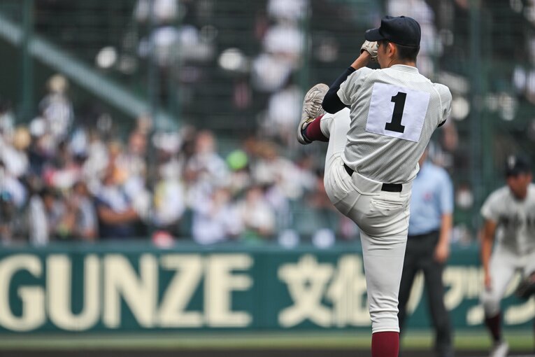 2年前の夏の甲子園ではエースナンバーを背負ってチームを率いた　©Nanae Suzuki