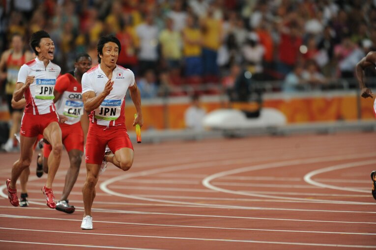 北京五輪のリレー決勝　©JMPA