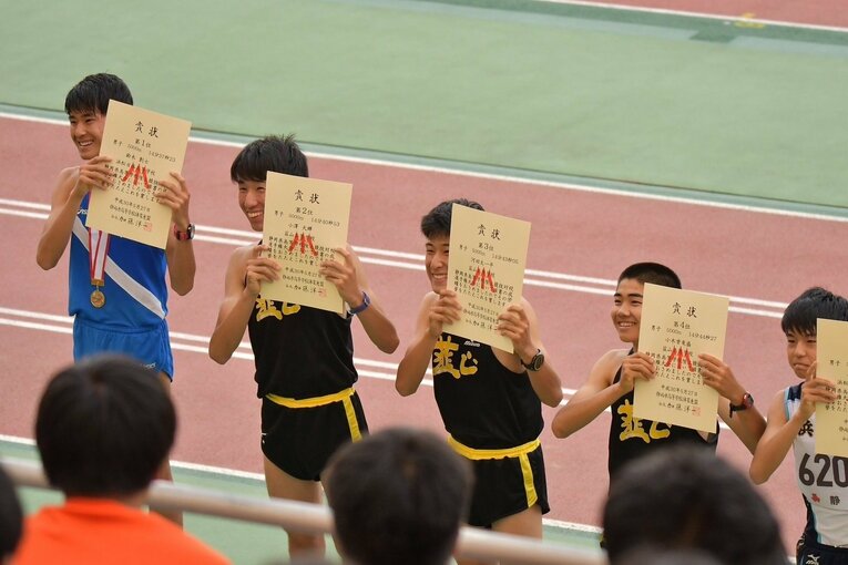 静岡県内の大会、5000mで。2位に小沢、3位に河田、4位に小木曽が入ったことも